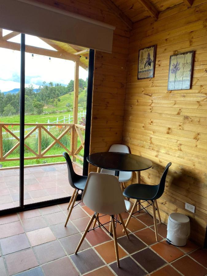 Altozano Country house *